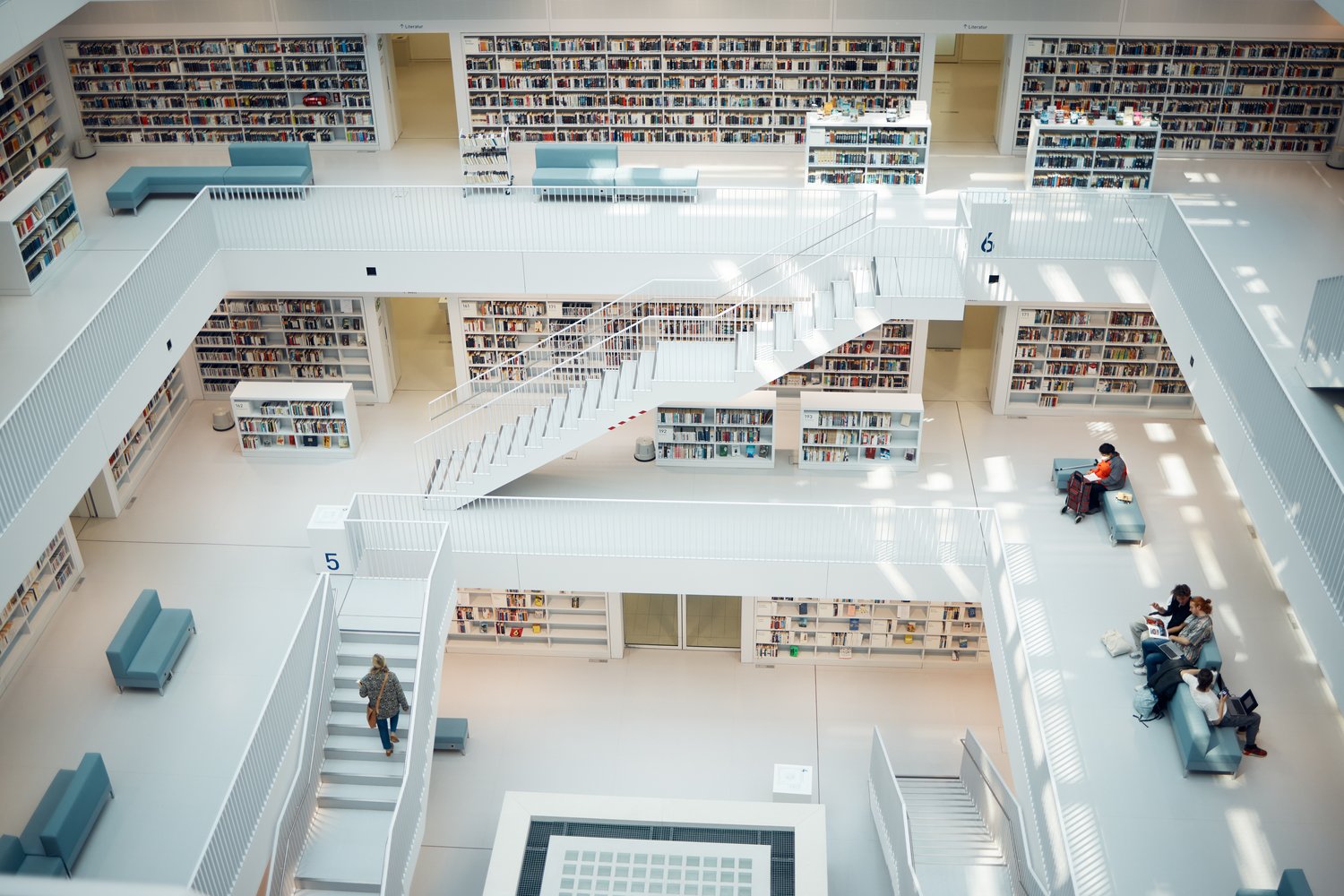 Biblioteki jako nowoczesne centra życia społecznego